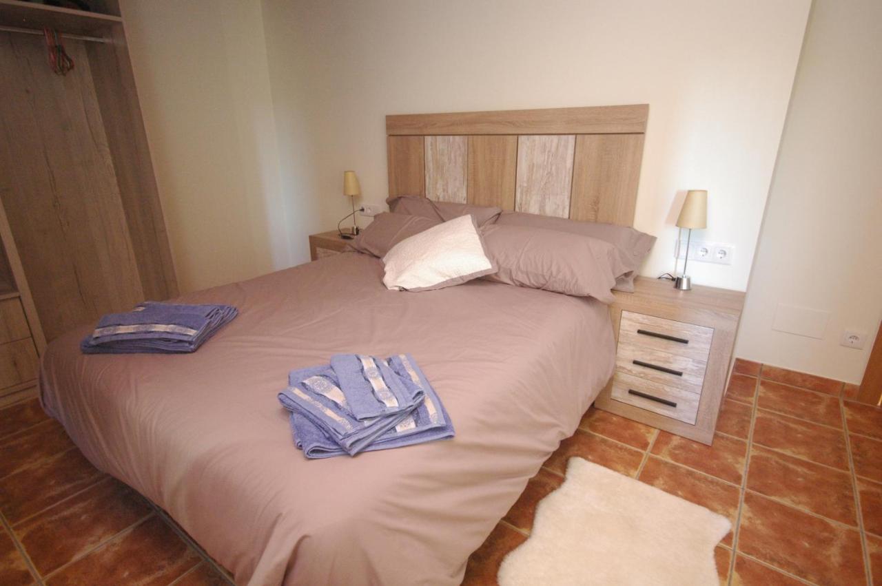 Torre Del Mig Apartman La Seu d'Urgell Kültér fotó